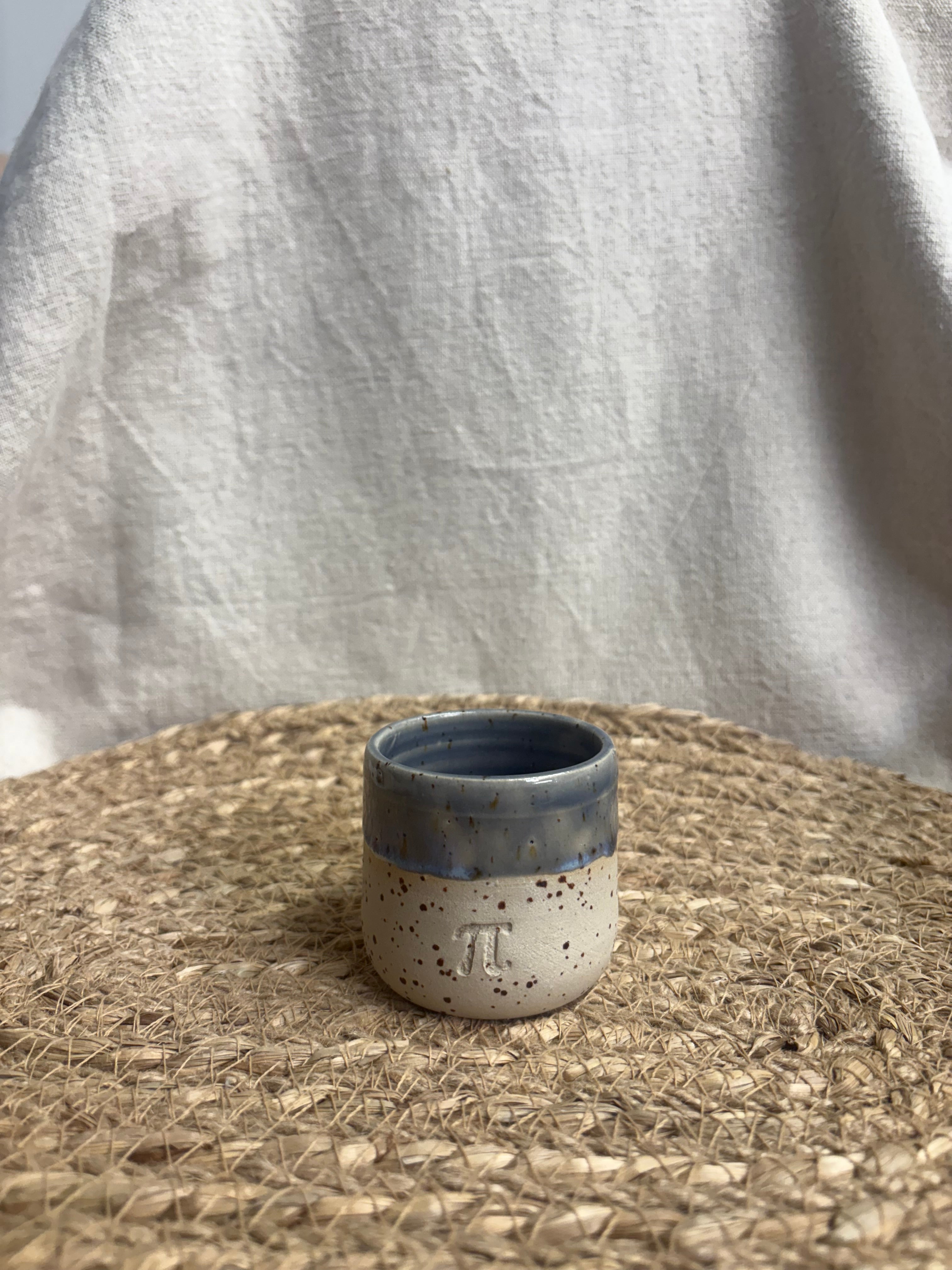 Tasse expresso pi grise