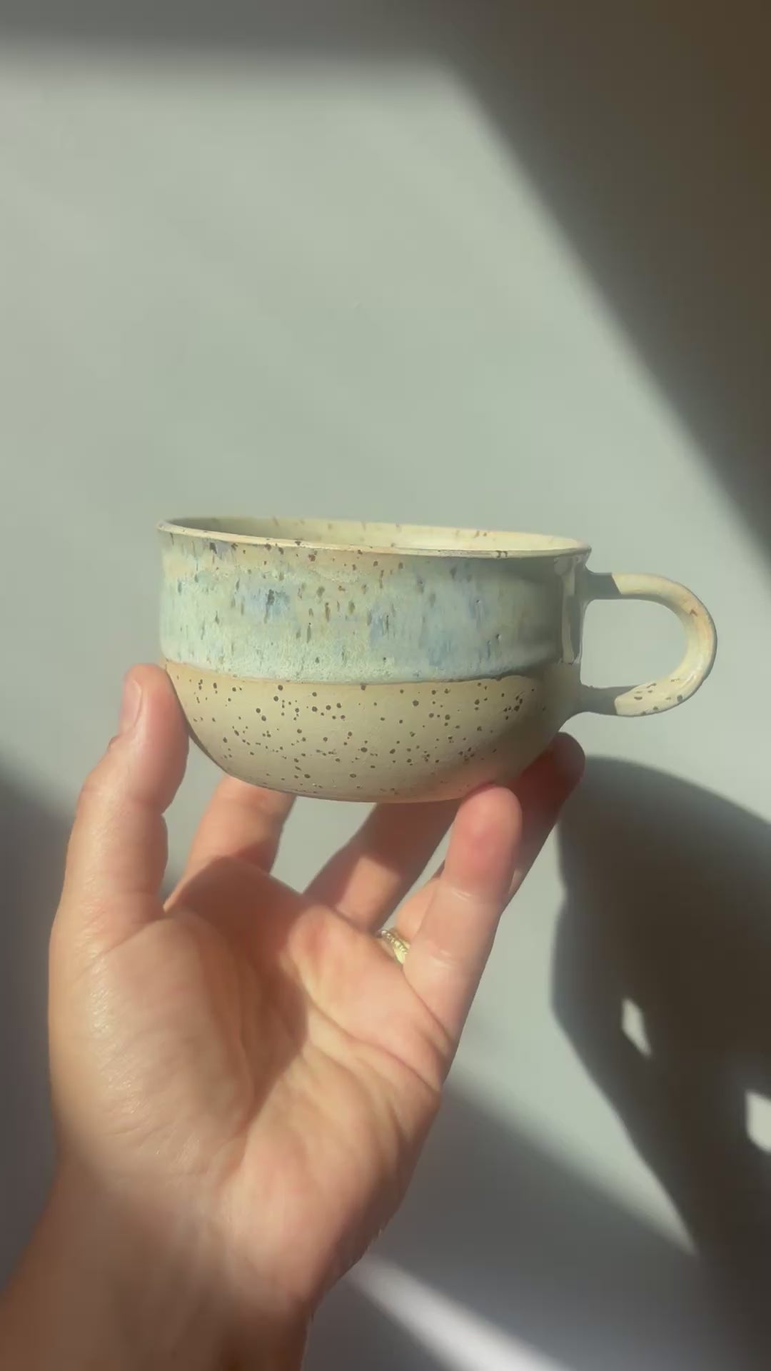 Tasse à cappuccino gris bleuté